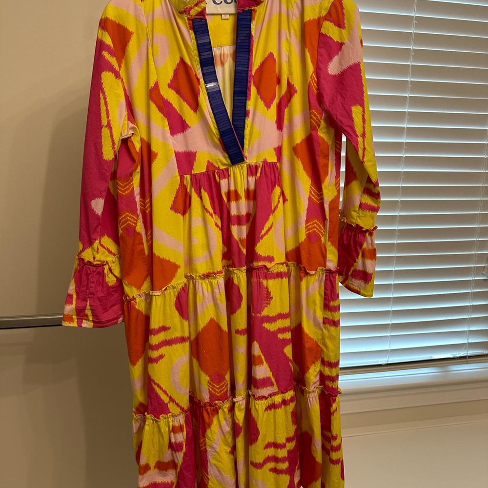 Sheridan French size M embellished ruffled dress, tiered, bell sleeve